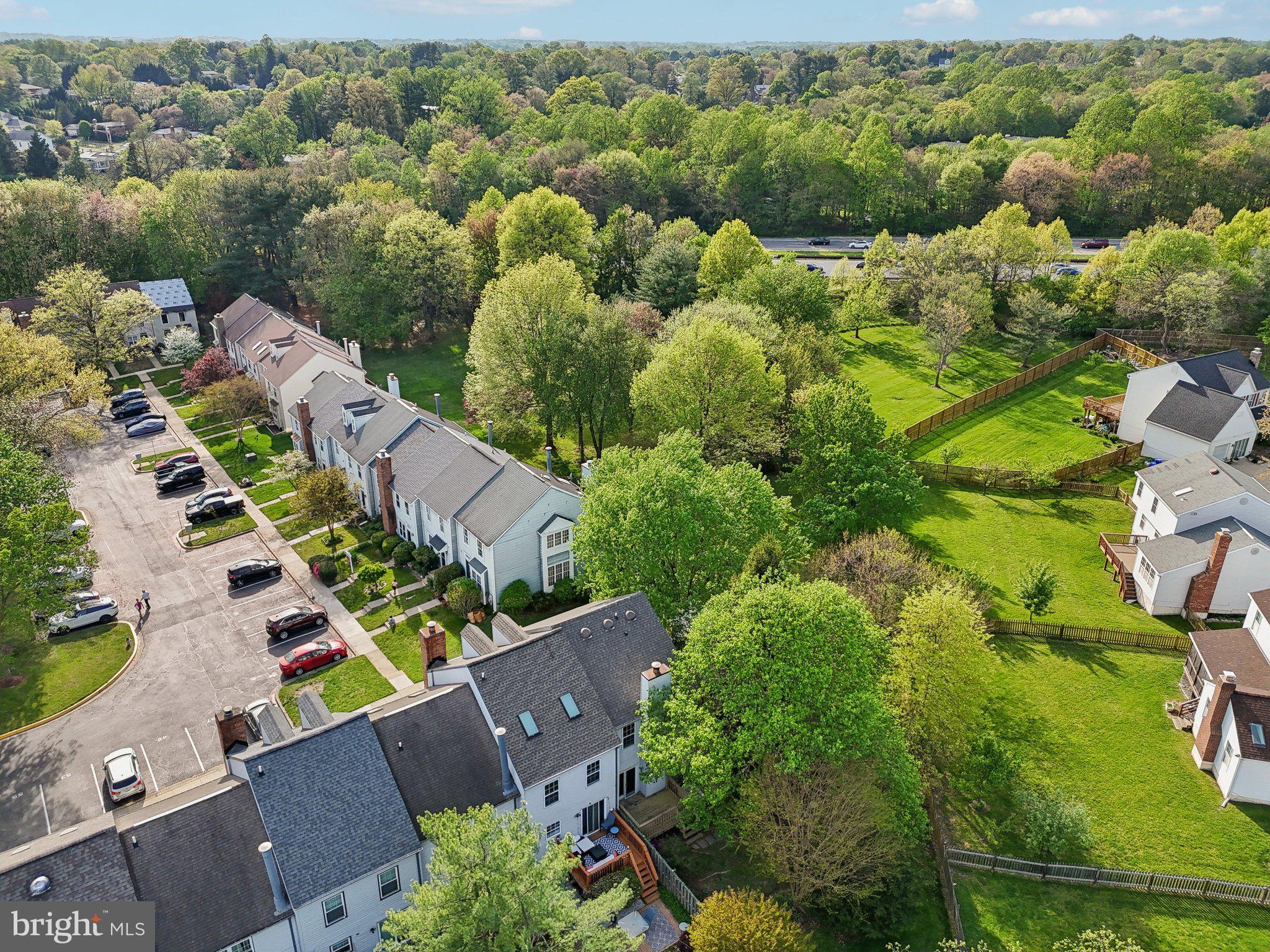 SILVER SPRING CNTRY CLUB - Residential