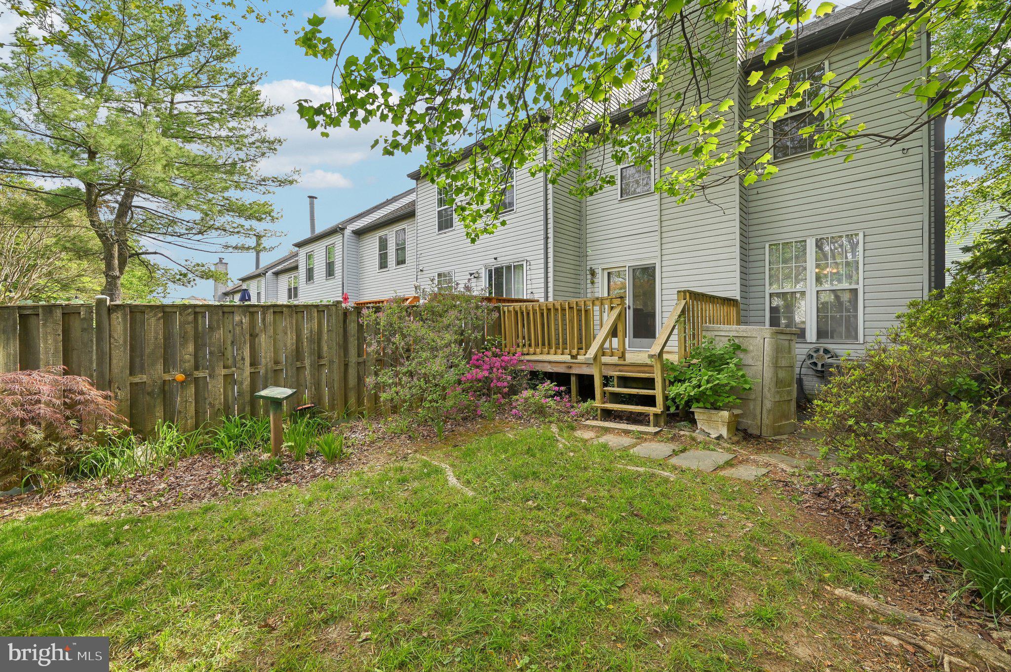 SILVER SPRING CNTRY CLUB - Residential