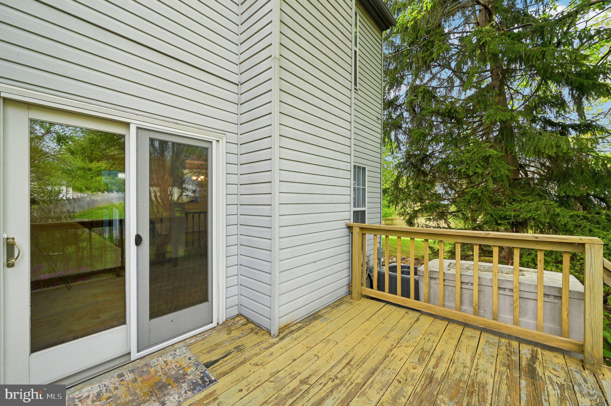 SILVER SPRING CNTRY CLUB - Residential