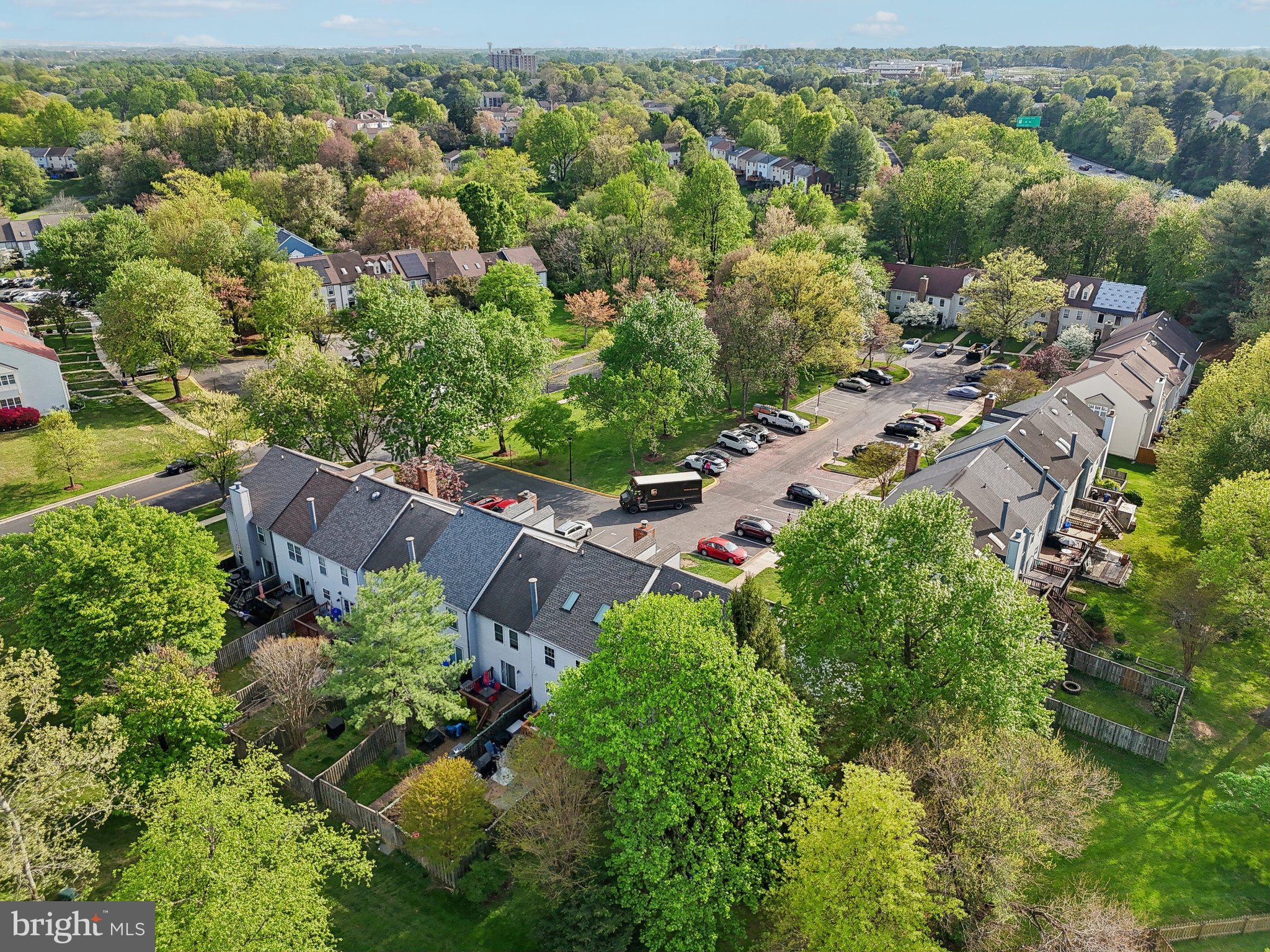 SILVER SPRING CNTRY CLUB - Residential