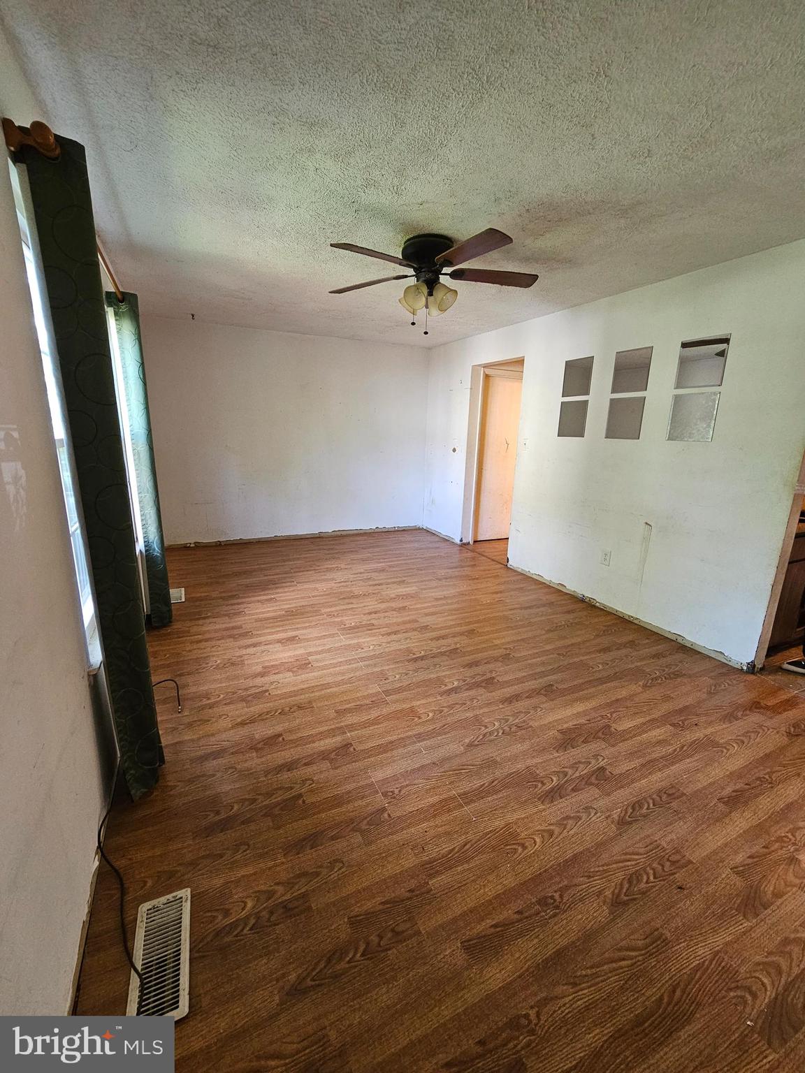 SPRING MEADOWS CONDO - Residential