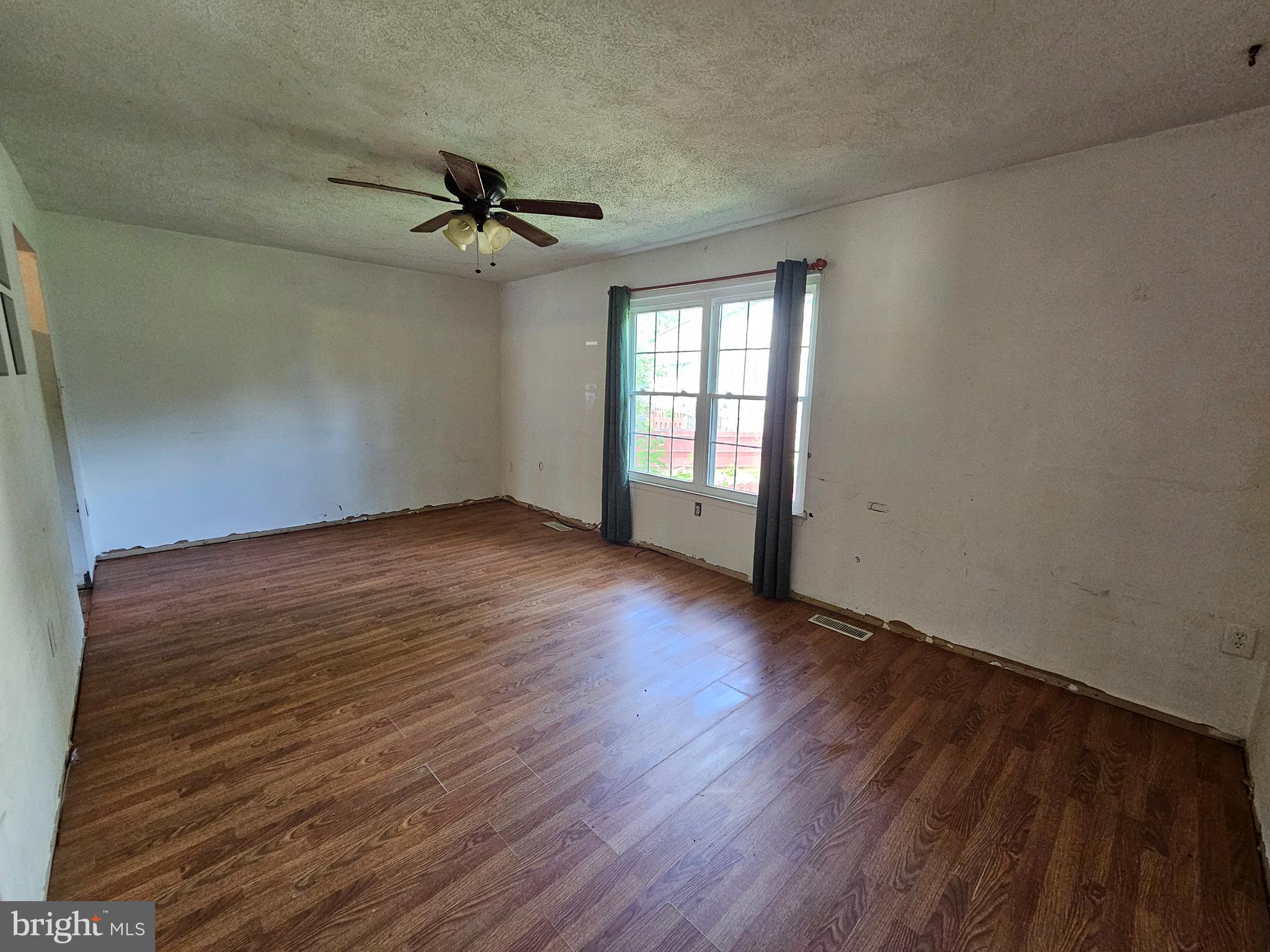 SPRING MEADOWS CONDO - Residential