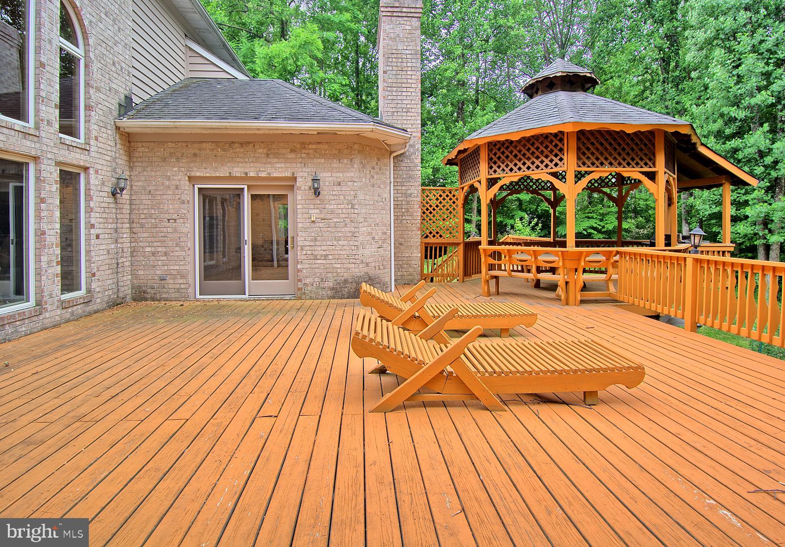 FOXCHASE - Residential Lease