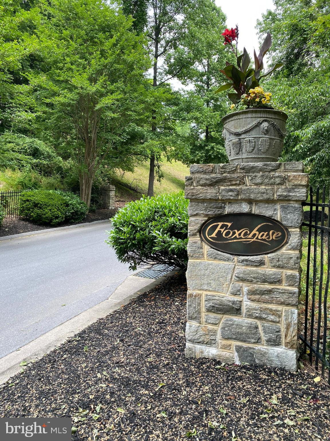 FOXCHASE - Residential Lease