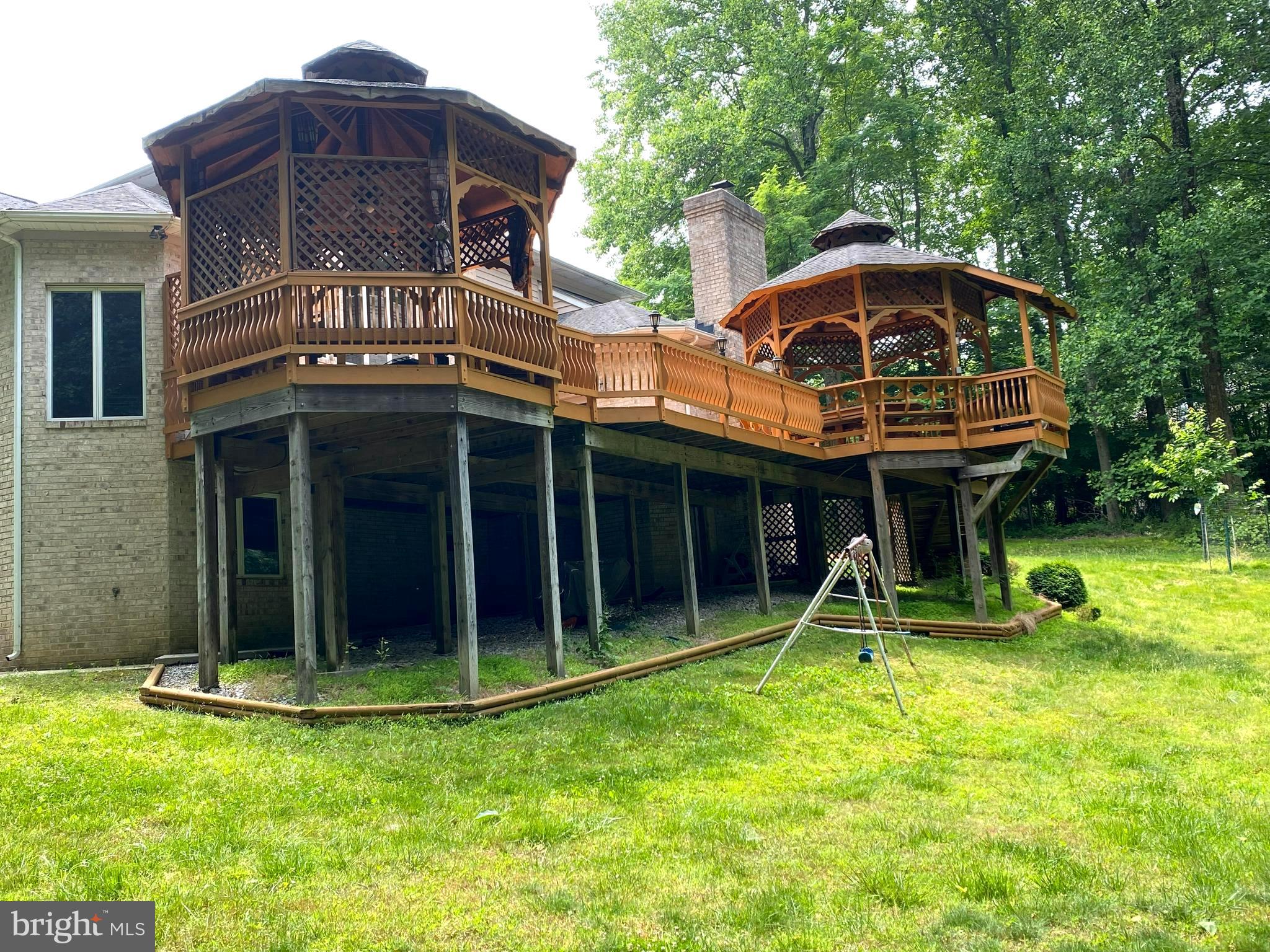 FOXCHASE - Residential Lease