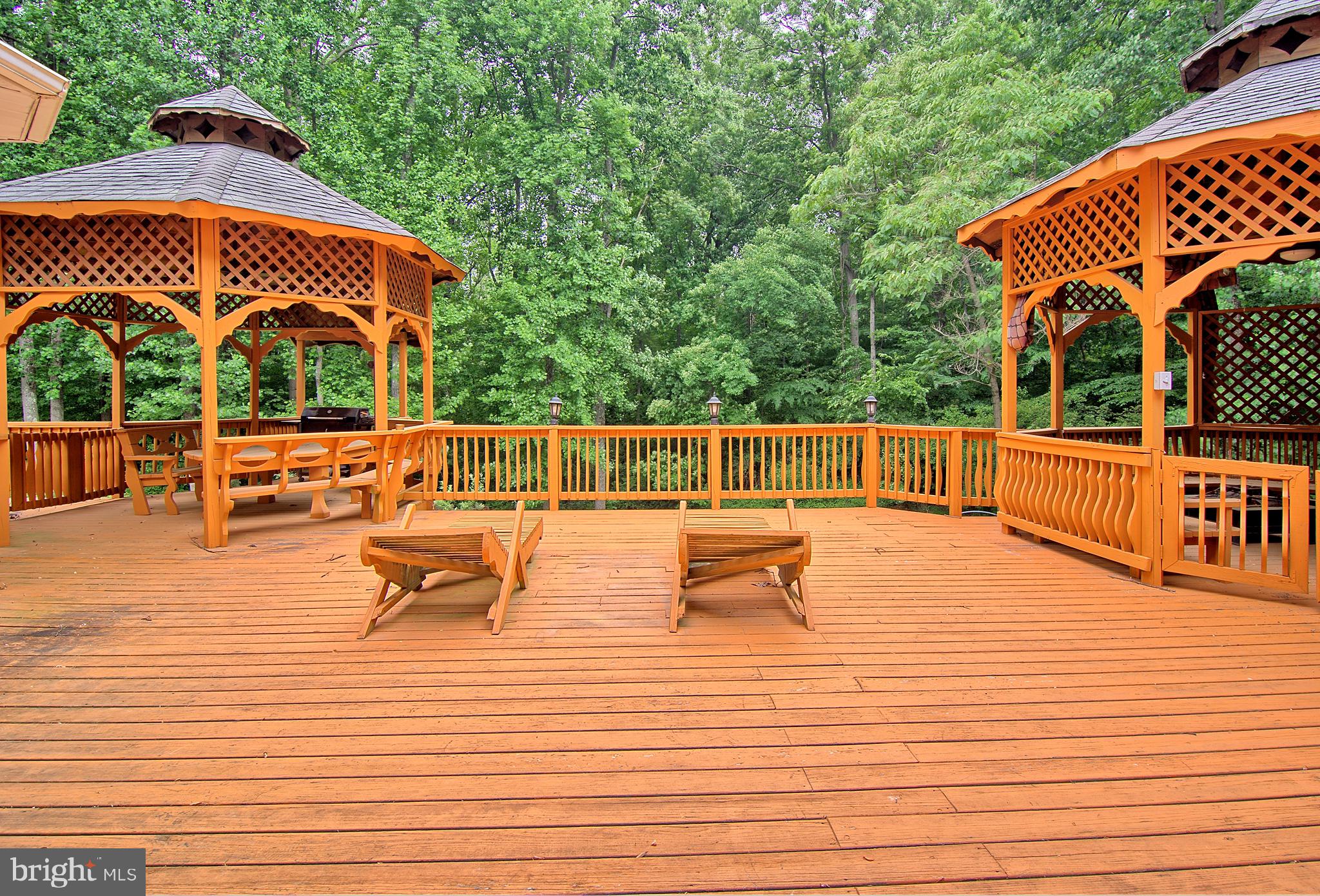 FOXCHASE - Residential Lease