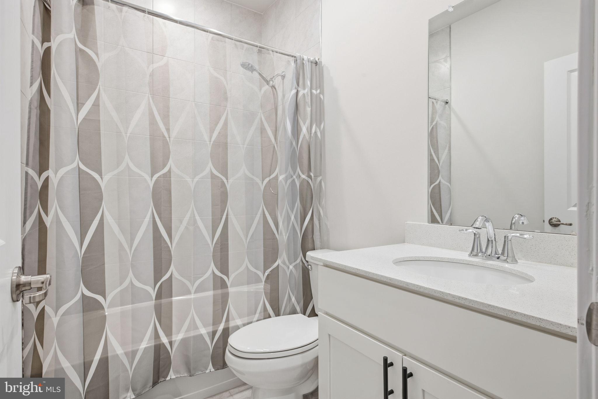 WATERSIDE - Residential