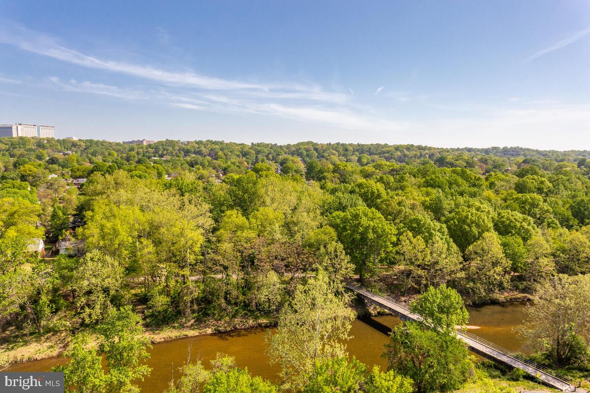 HALLMARK - Residential