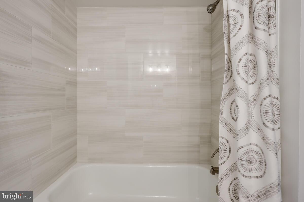 HALLMARK - Residential