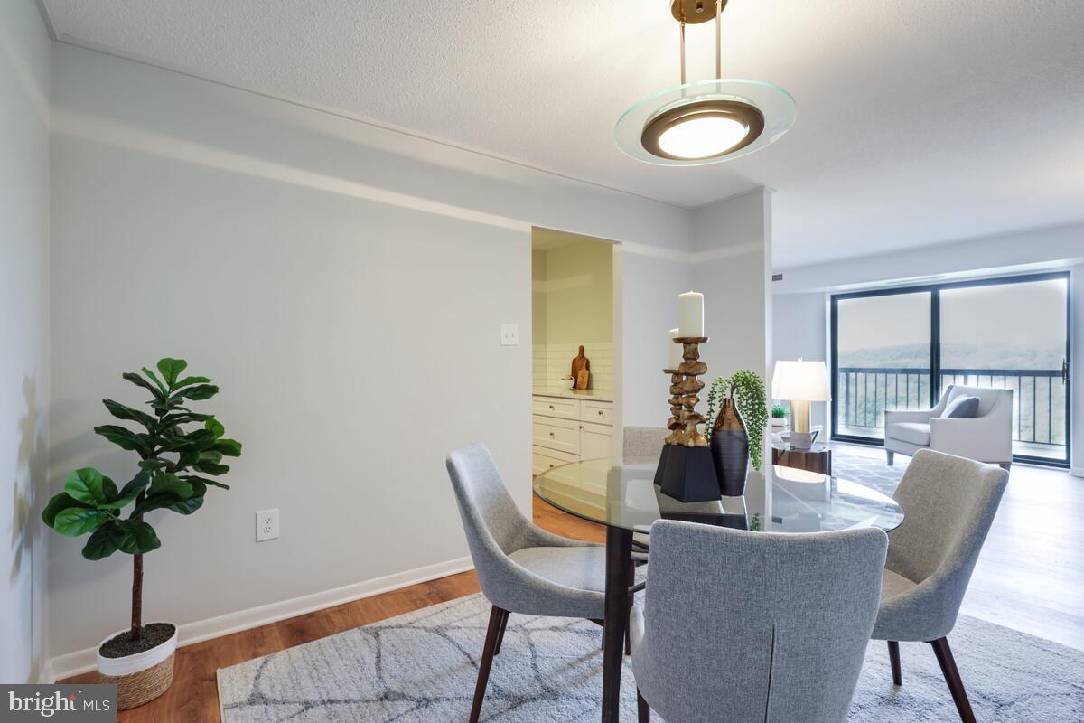 HALLMARK - Residential