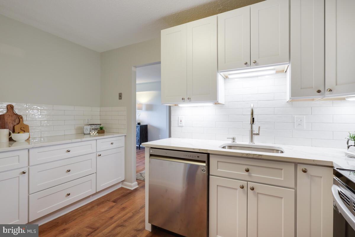 HALLMARK - Residential