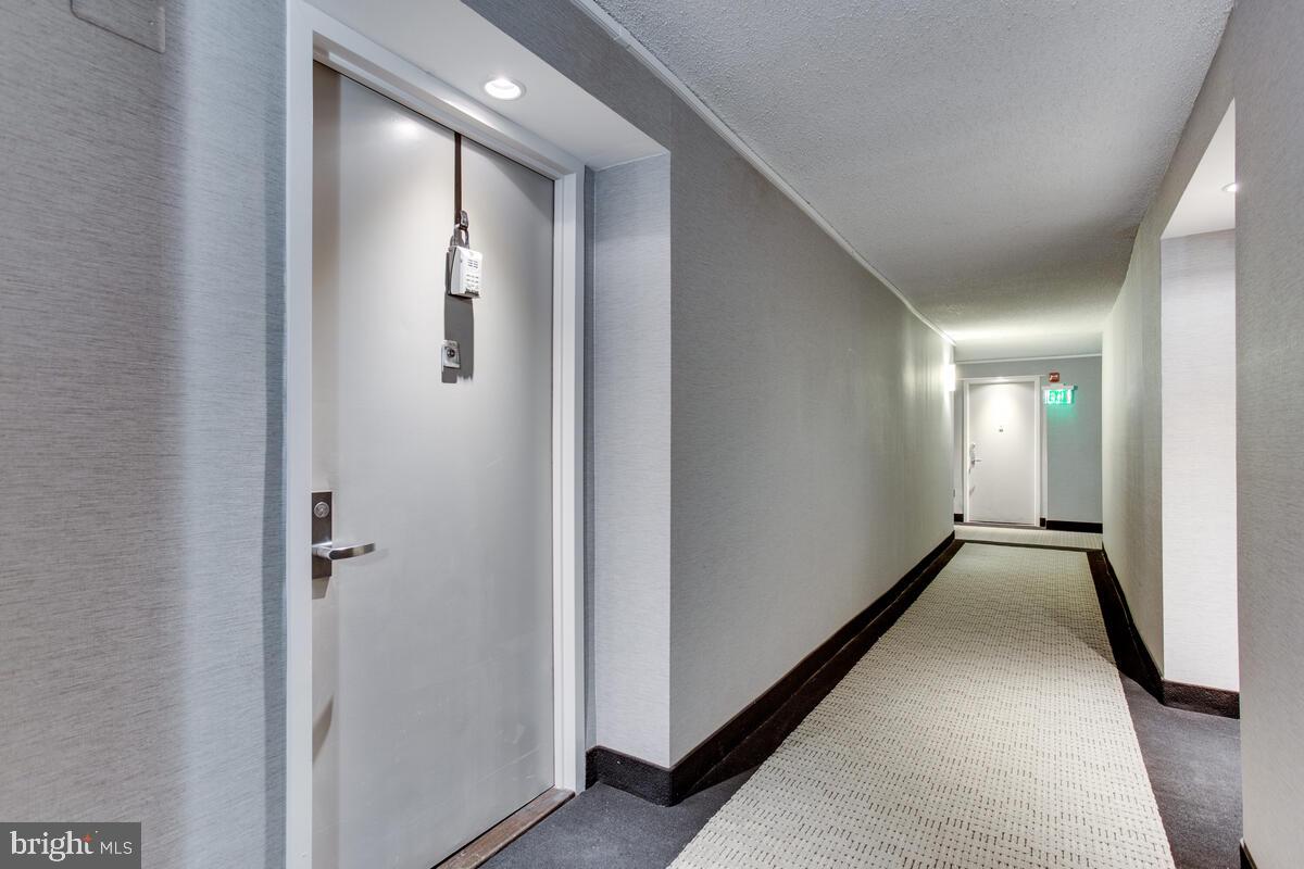 HALLMARK - Residential