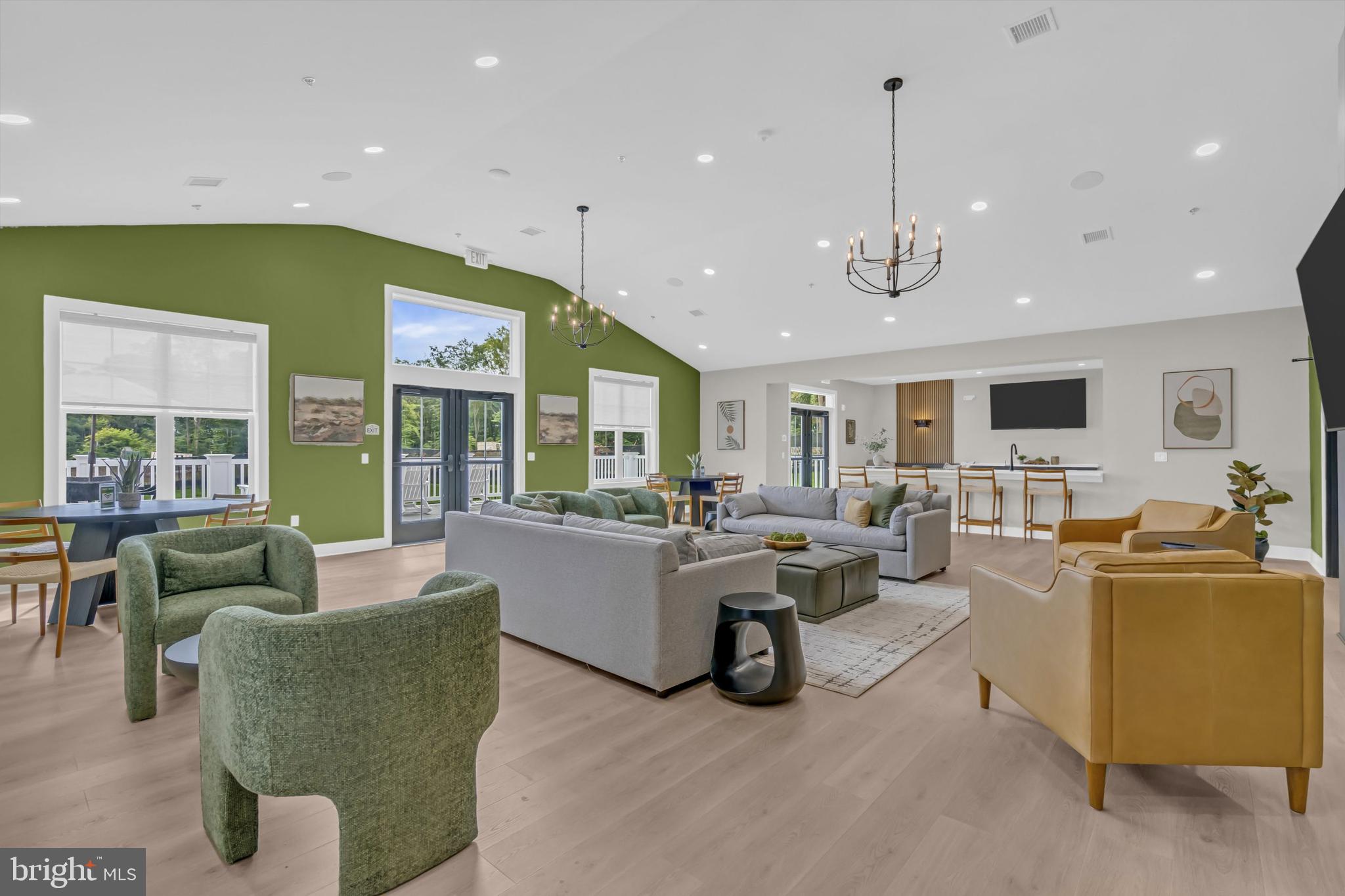 MI-PLACE AT DOWNINGTOWN - Residential Lease