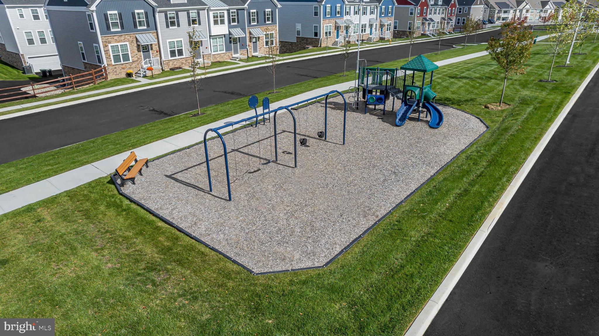 MI-PLACE AT DOWNINGTOWN - Residential Lease