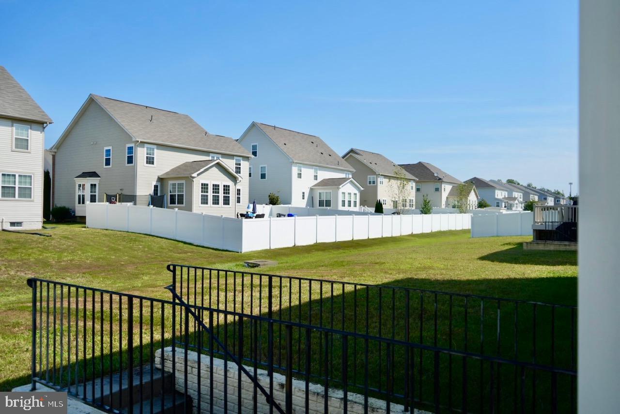 ST. CHARLES, GLENEAGLES SOUTH - Residential