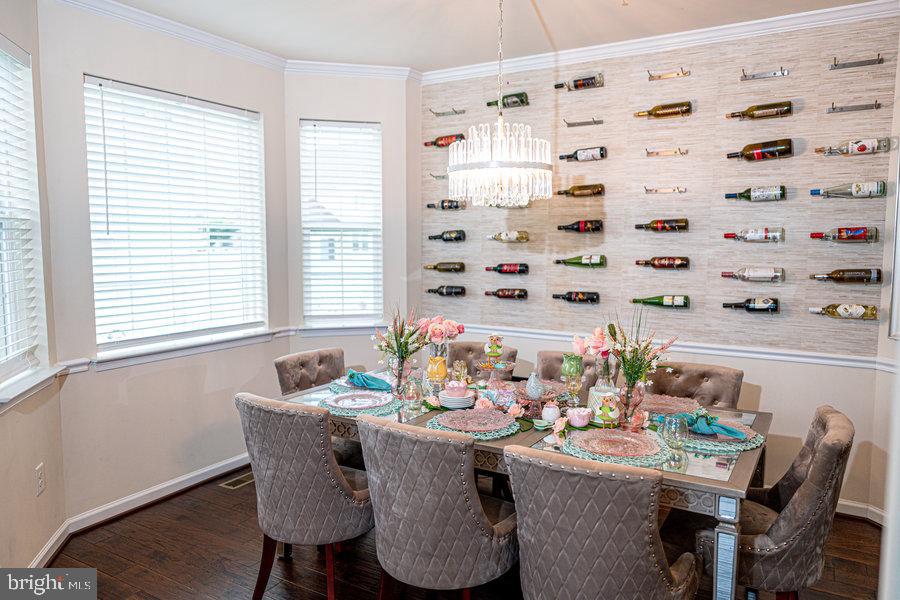 ST. CHARLES, GLENEAGLES SOUTH - Residential