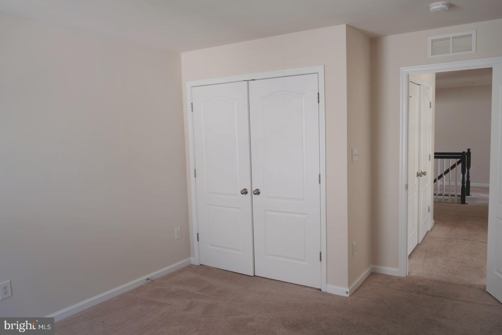 ST. CHARLES, GLENEAGLES SOUTH - Residential