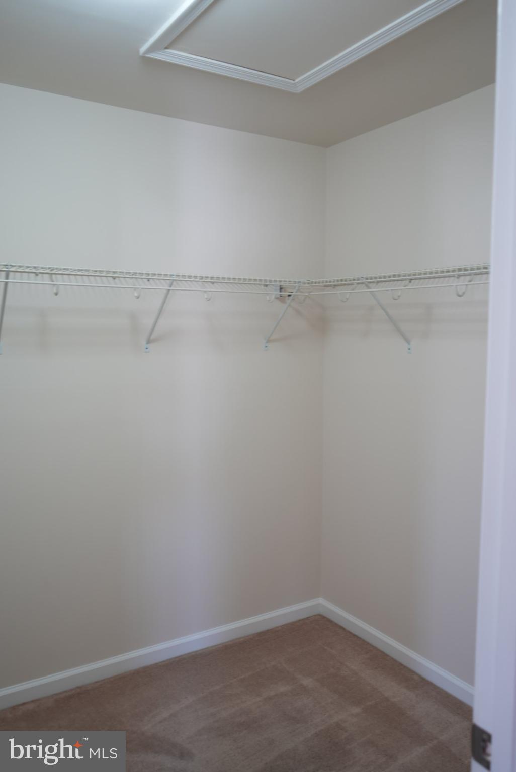 ST. CHARLES, GLENEAGLES SOUTH - Residential