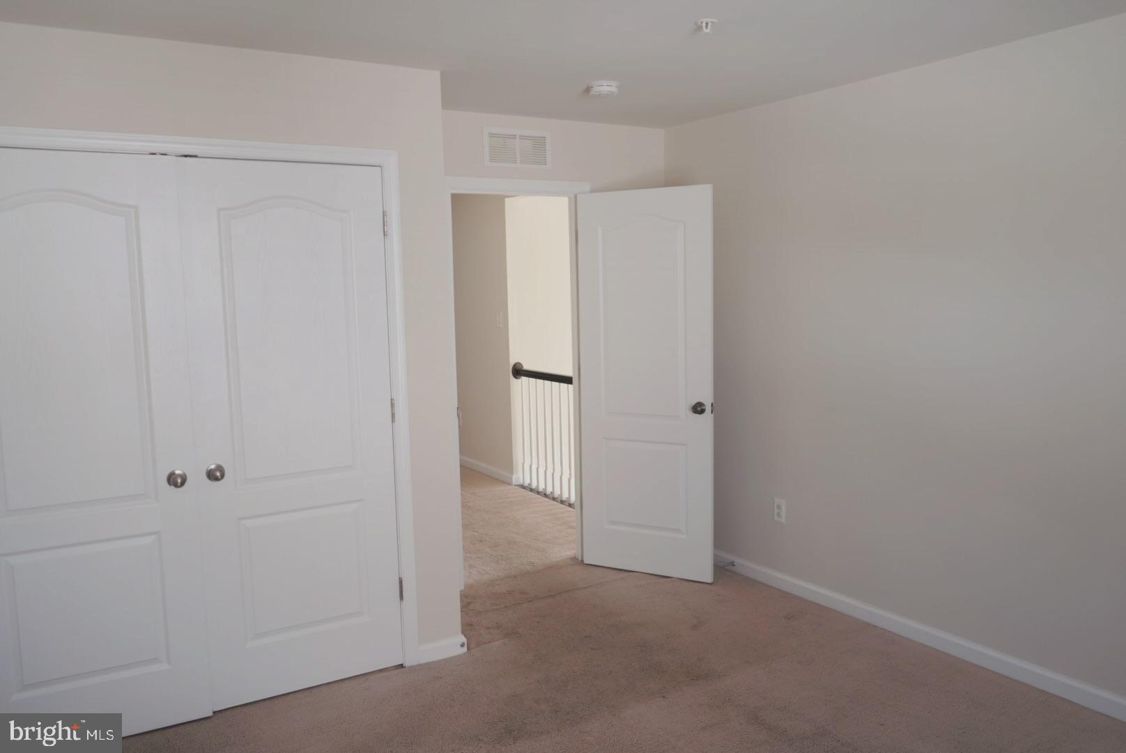 ST. CHARLES, GLENEAGLES SOUTH - Residential