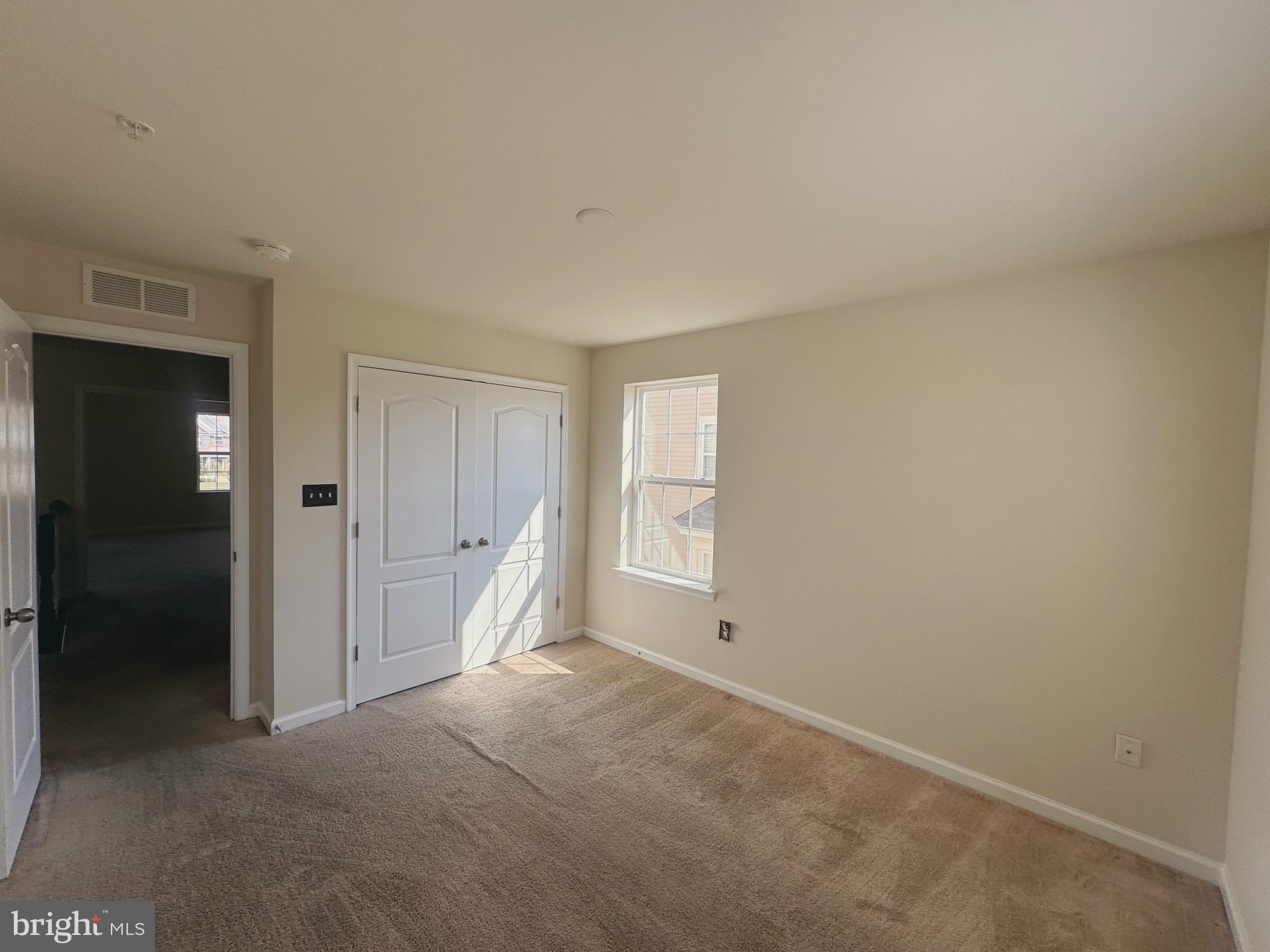 ST. CHARLES, GLENEAGLES SOUTH - Residential