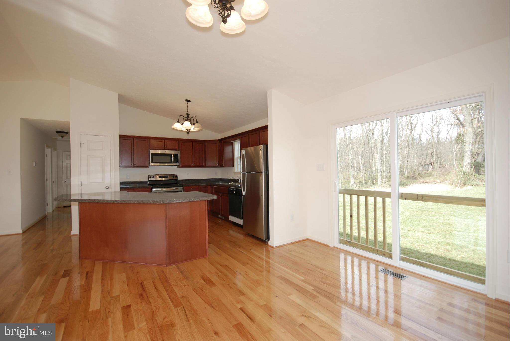 MADISON ESTATES - Residential