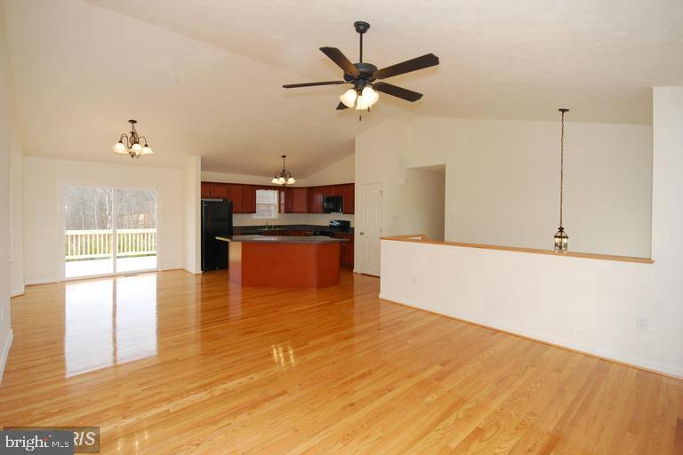 LILLEIGH COURT - LOT 50