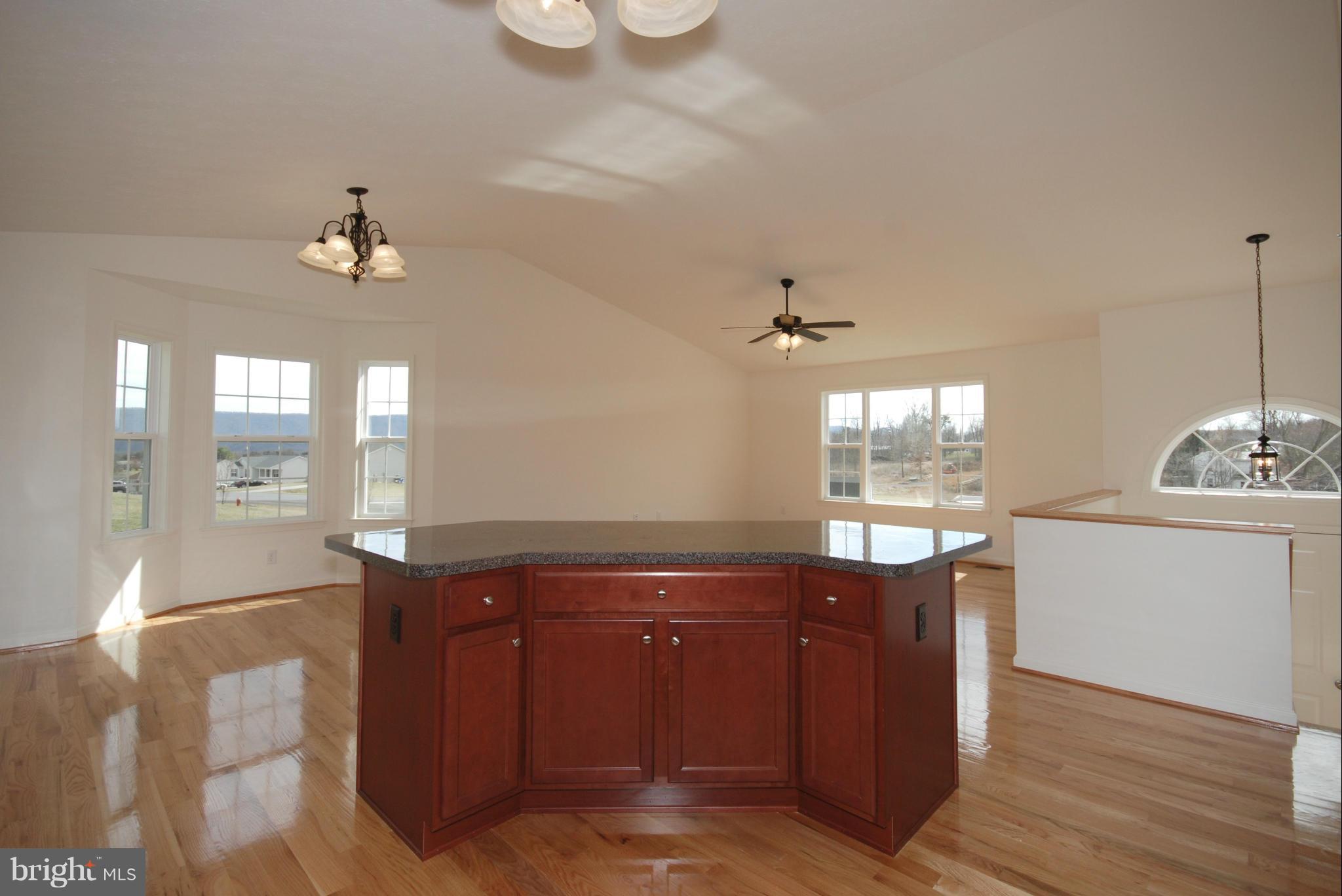 MADISON ESTATES - Residential