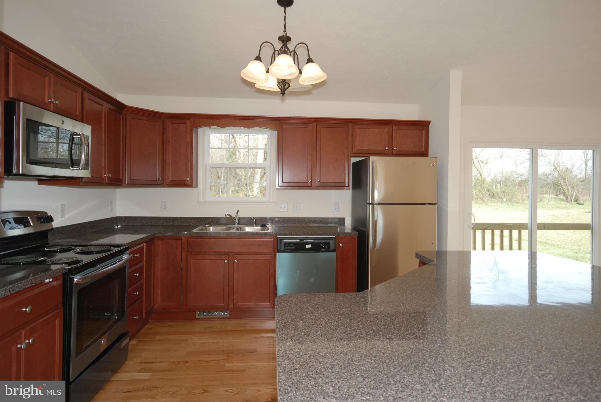 MADISON ESTATES - Residential