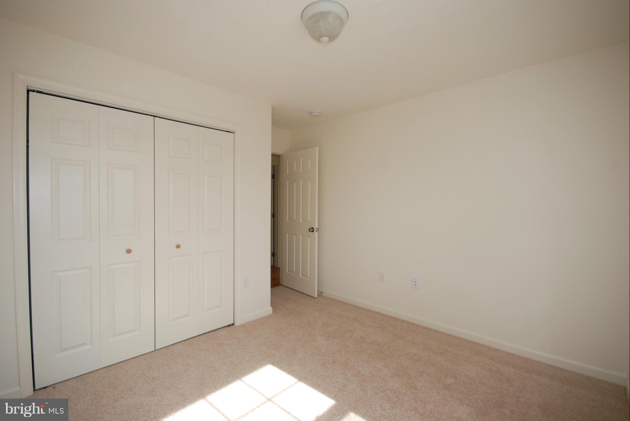 MADISON ESTATES - Residential