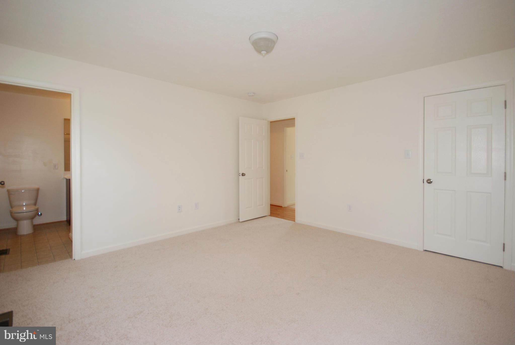 MADISON ESTATES - Residential