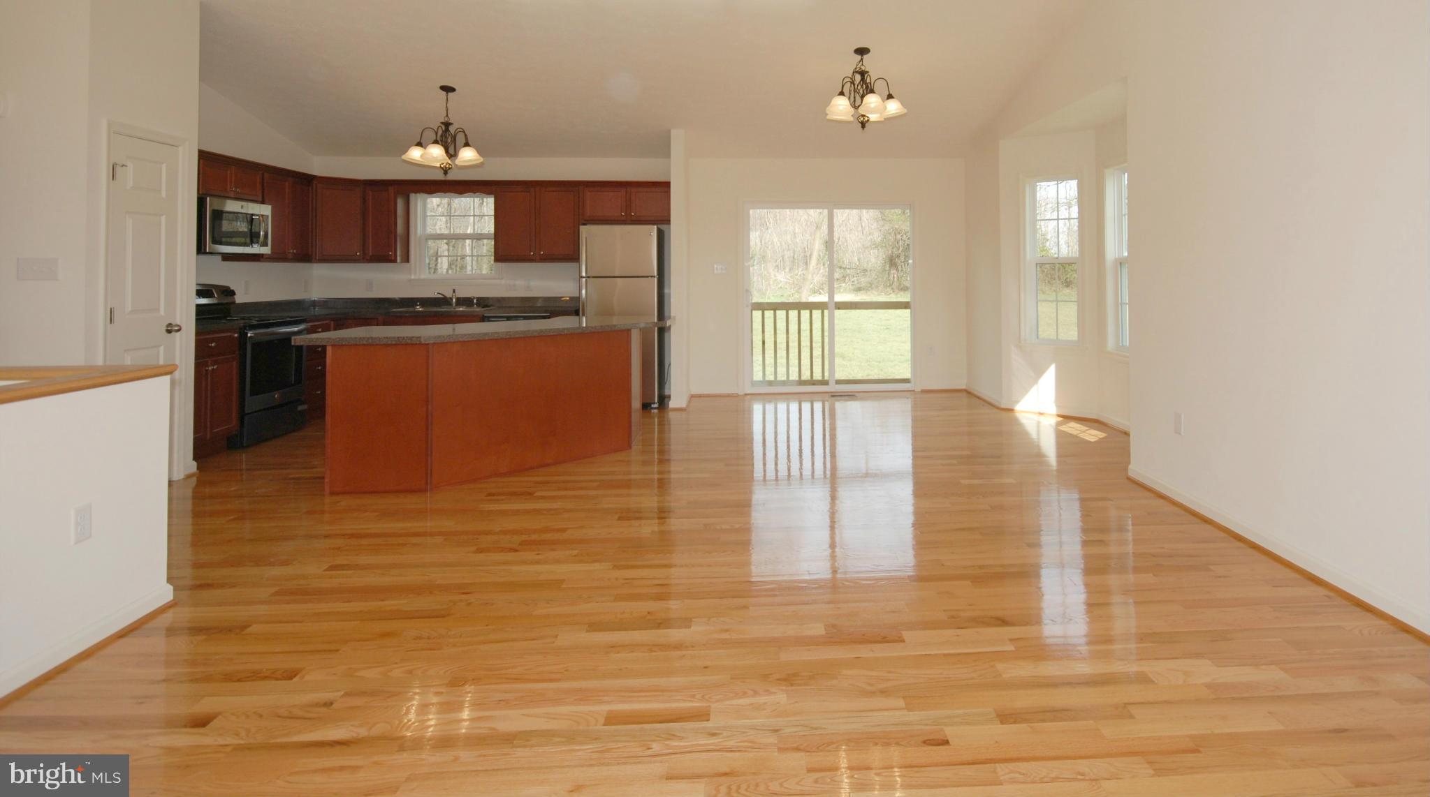 MADISON ESTATES - Residential