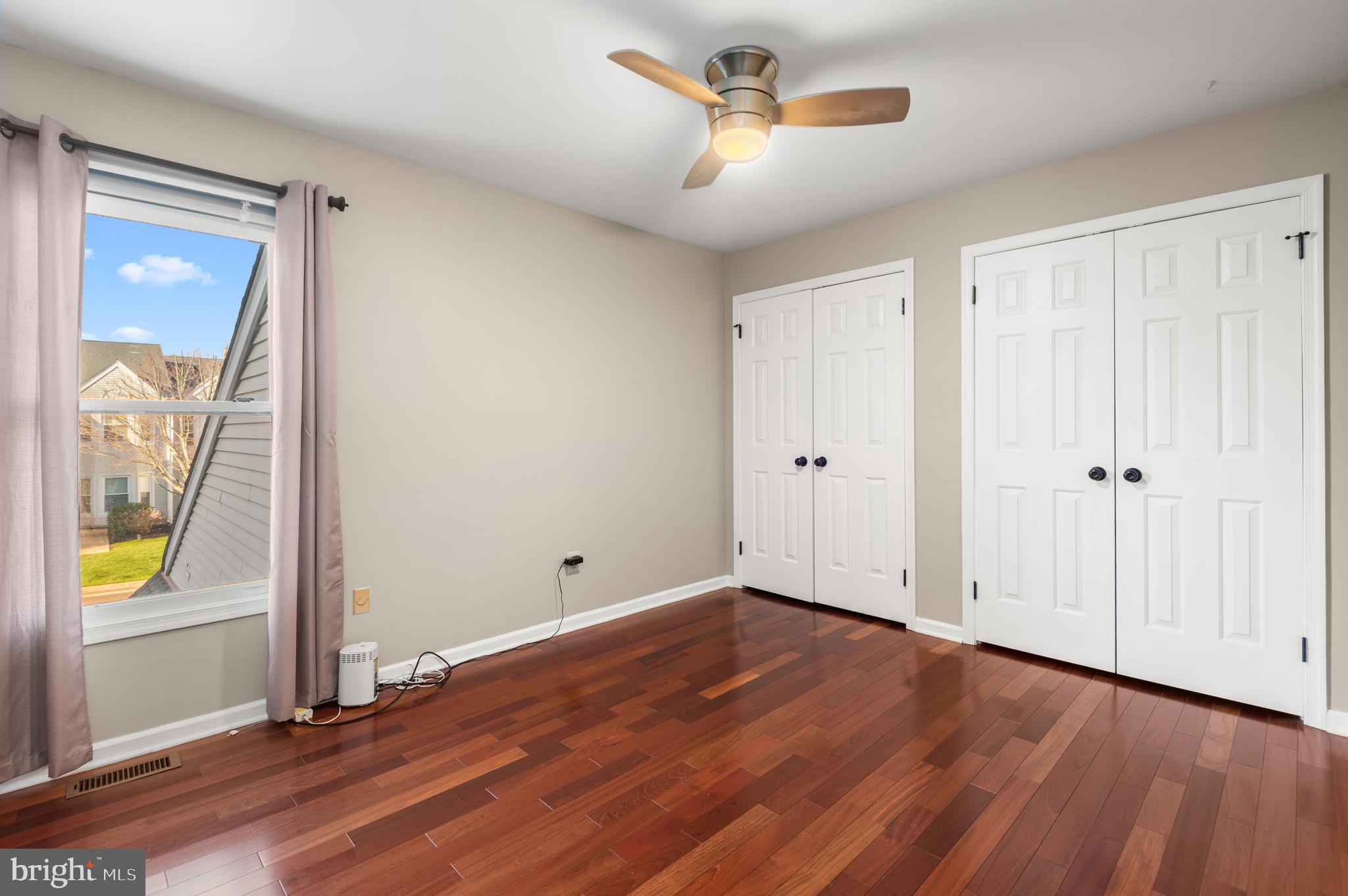 NEWTOWN GATE - Residential