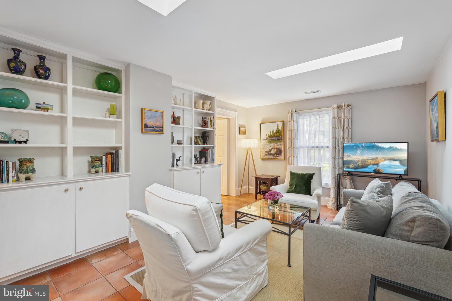 SONOMA - Residential