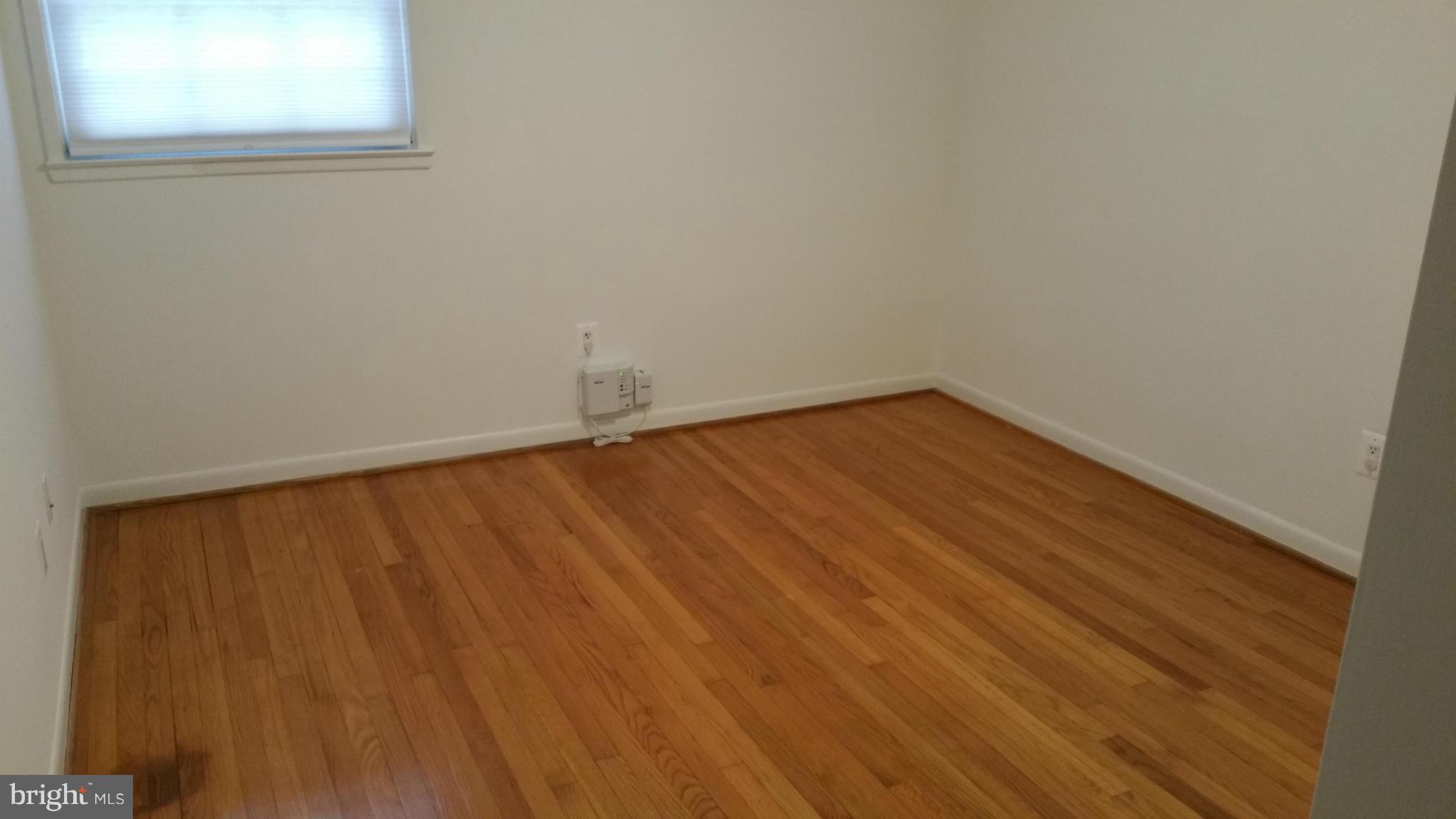 LA PLATA PARK SUB - Residential Lease