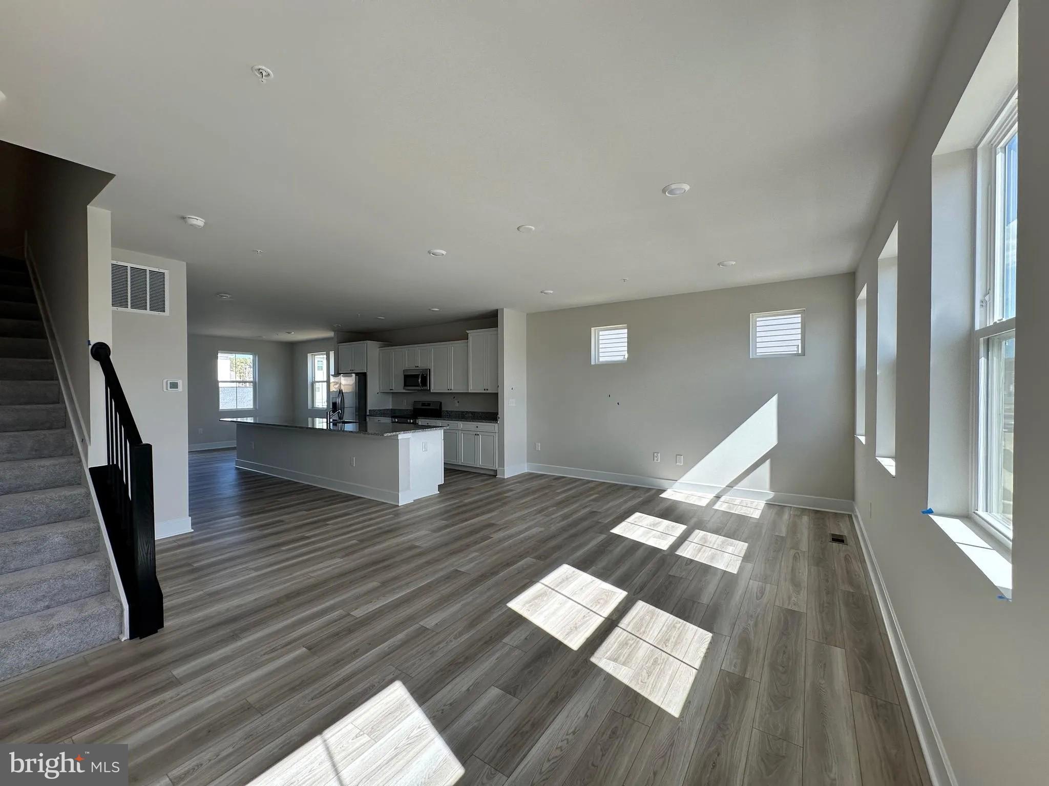 ST. CHARLES TOWNS - Residential