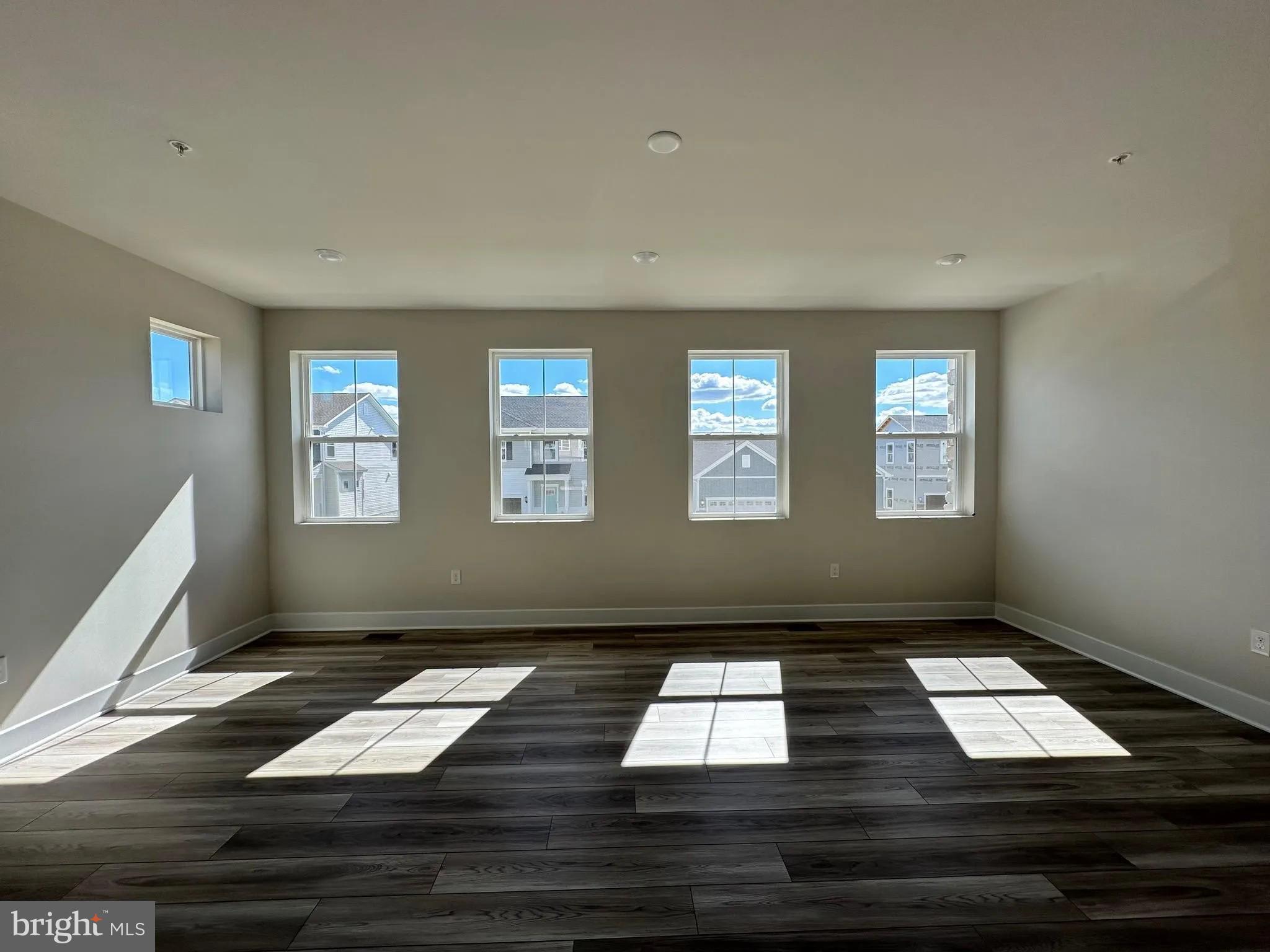 ST. CHARLES TOWNS - Residential