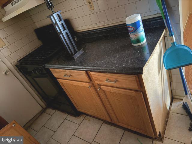 FRENCHMANS CREEK - Residential