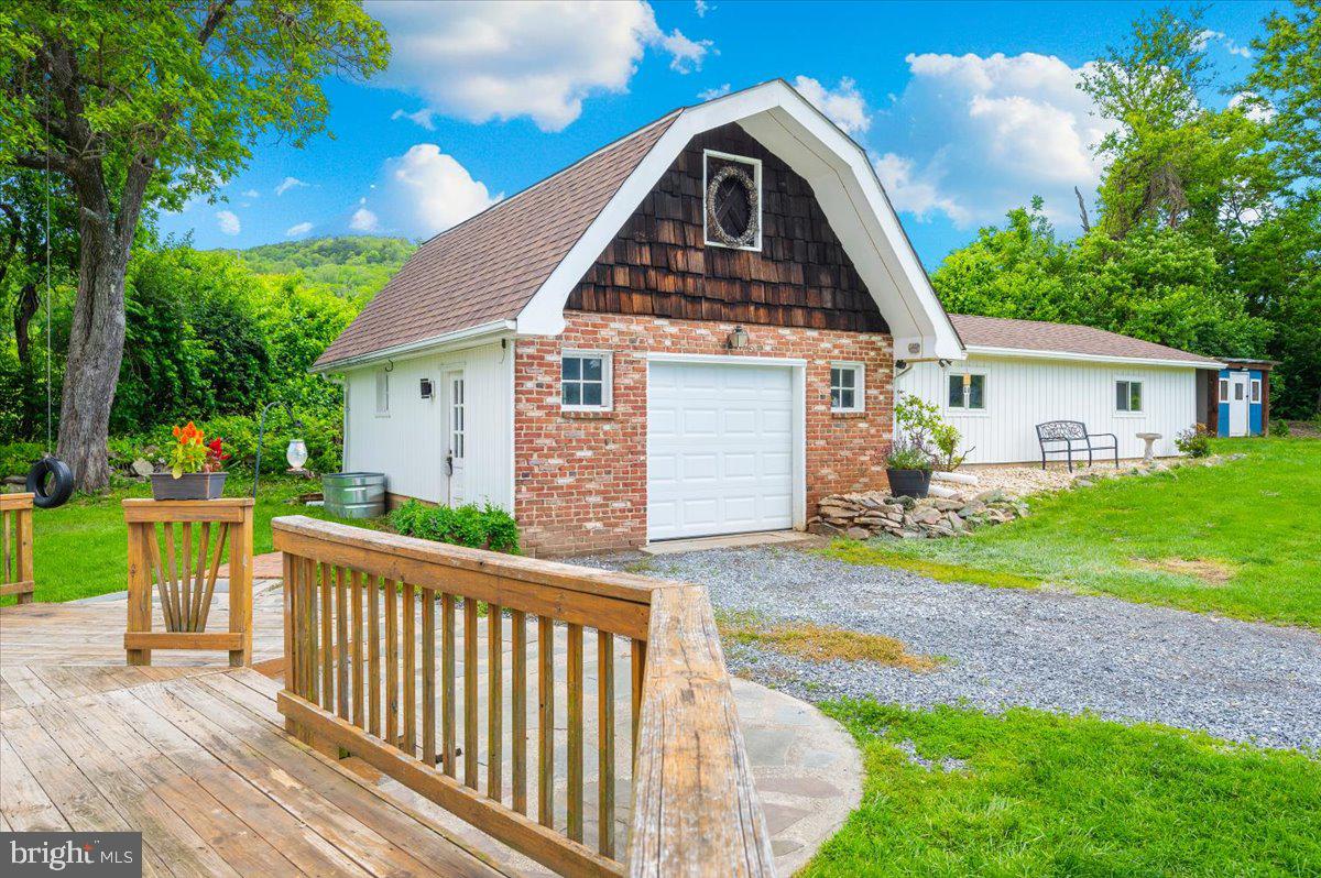 GAMBRILL SOUTH - Residential