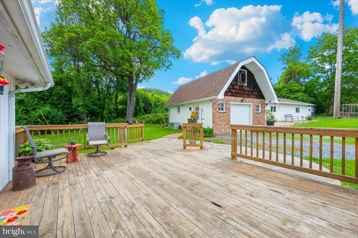 GAMBRILL SOUTH - Residential