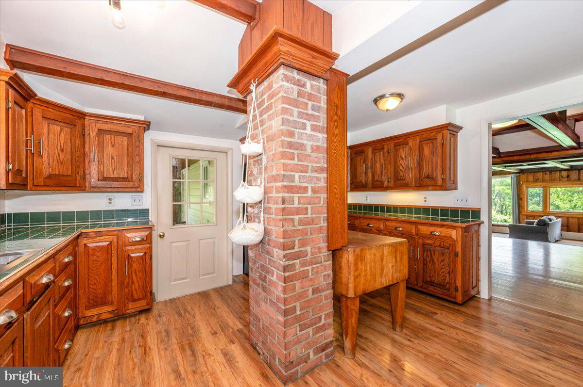 GAMBRILL SOUTH - Residential