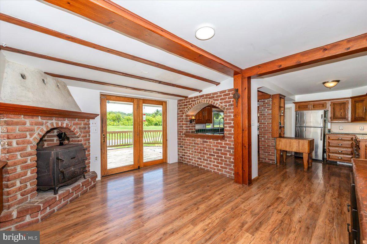 GAMBRILL SOUTH - Residential