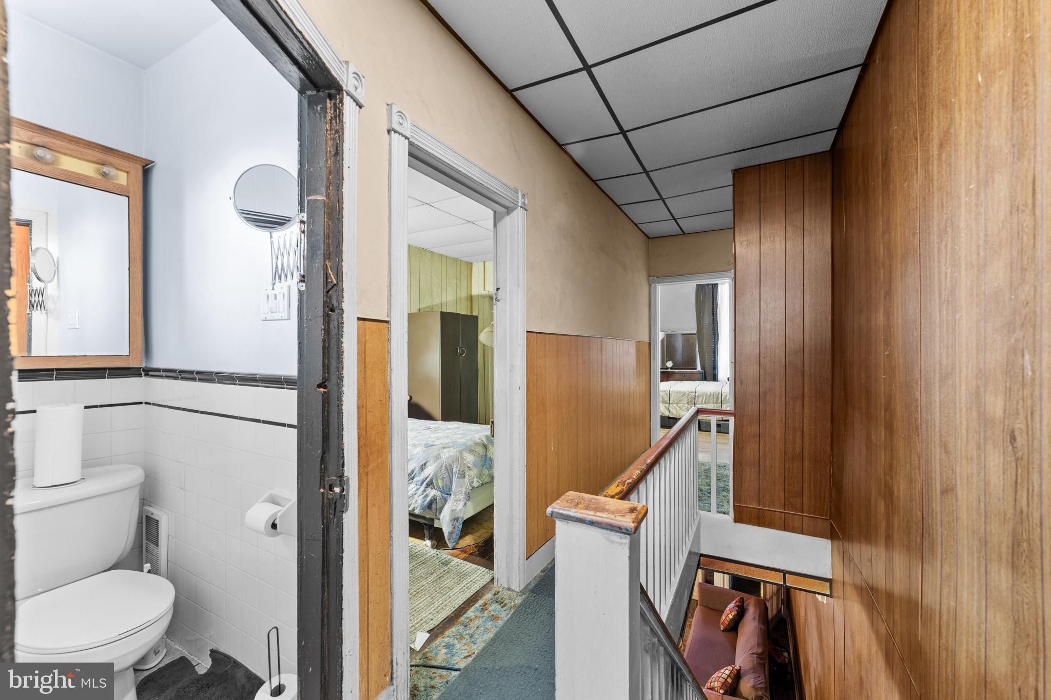 FORGOTTEN BOTTOM - Residential