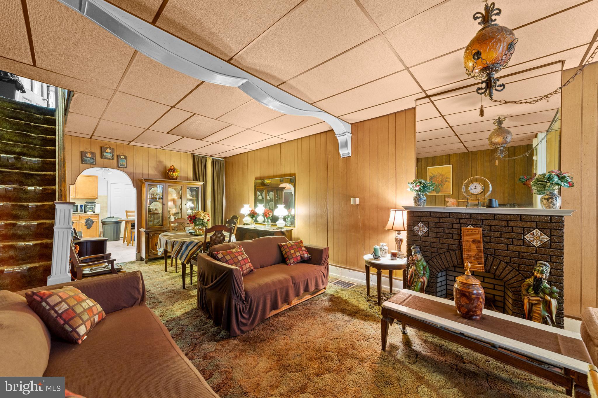 FORGOTTEN BOTTOM - Residential