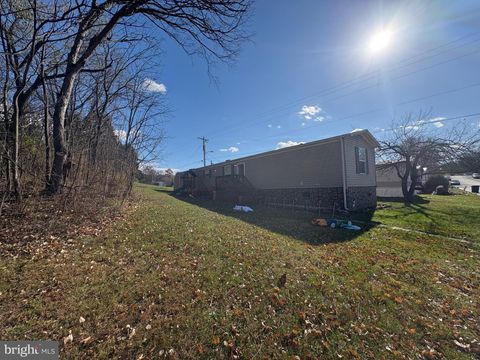 116 PETERSBURG LANE MARTINSBURG WV 25403