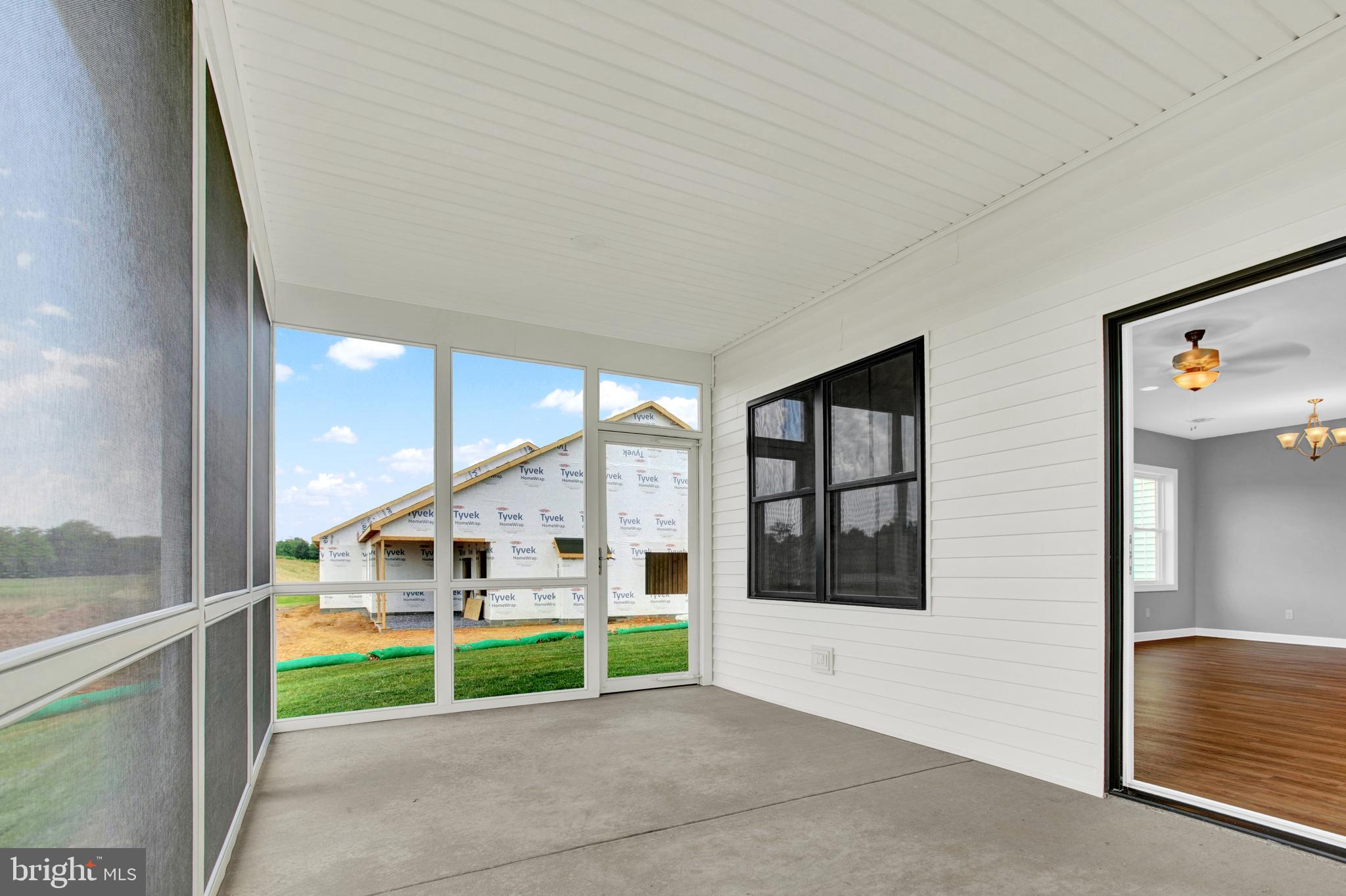 PENN NATIONAL GOLF COURSE COMMUNITY - Residential