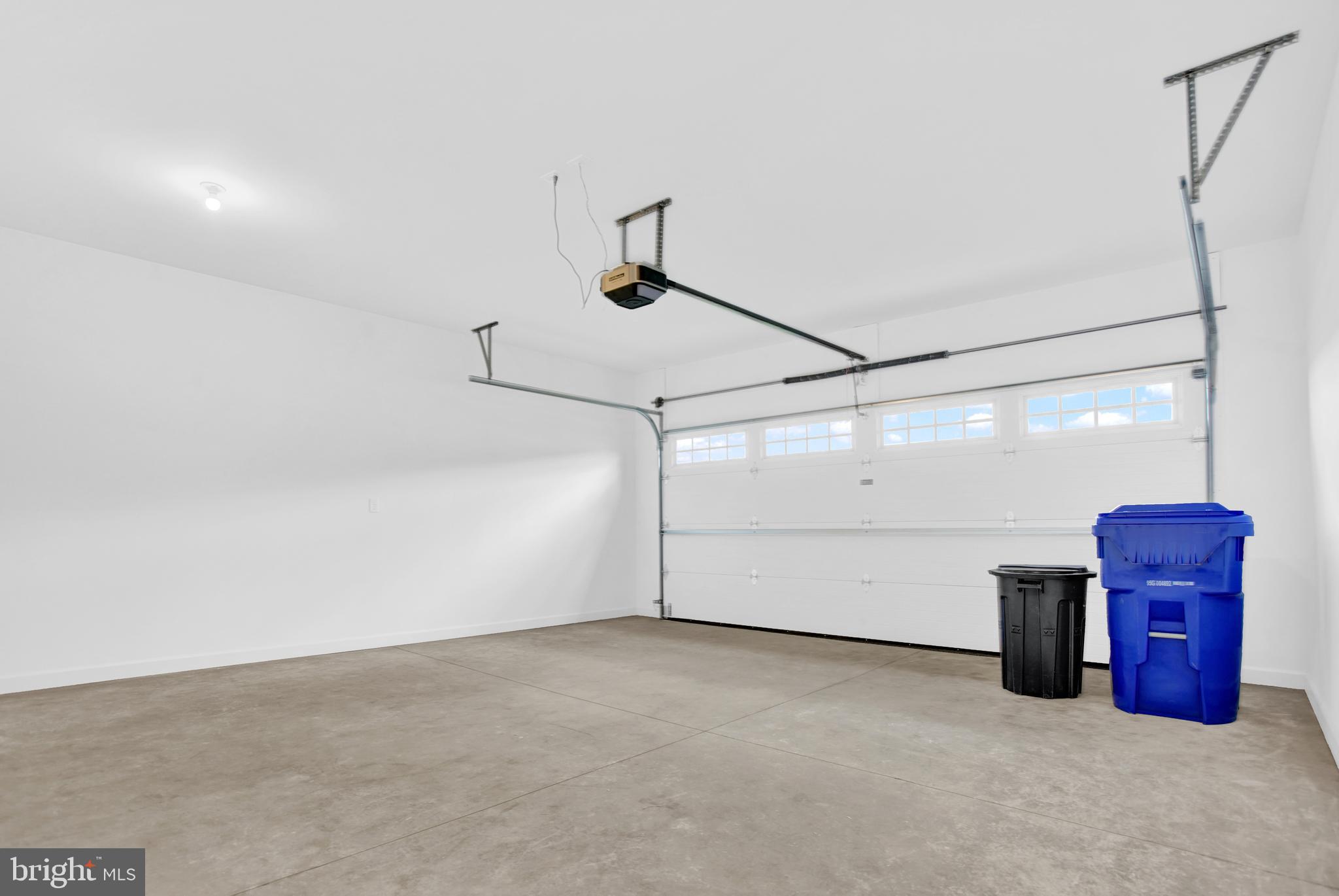 PENN NATIONAL GOLF COURSE COMMUNITY - Residential