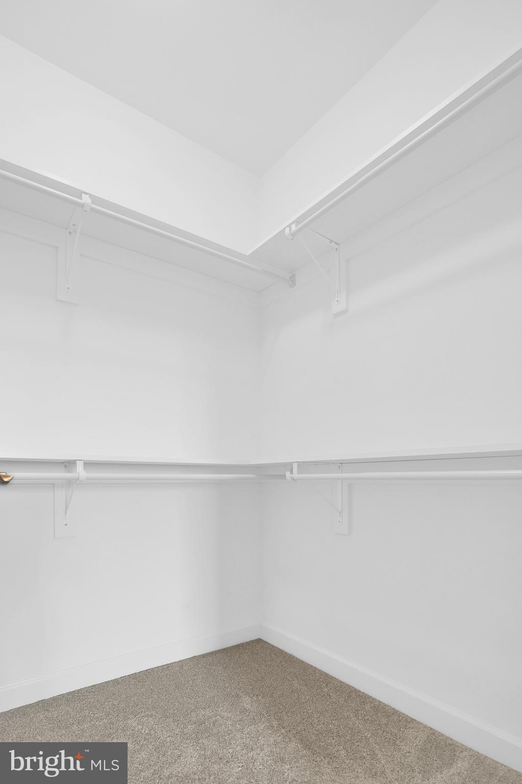 PENN NATIONAL GOLF COURSE COMMUNITY - Residential