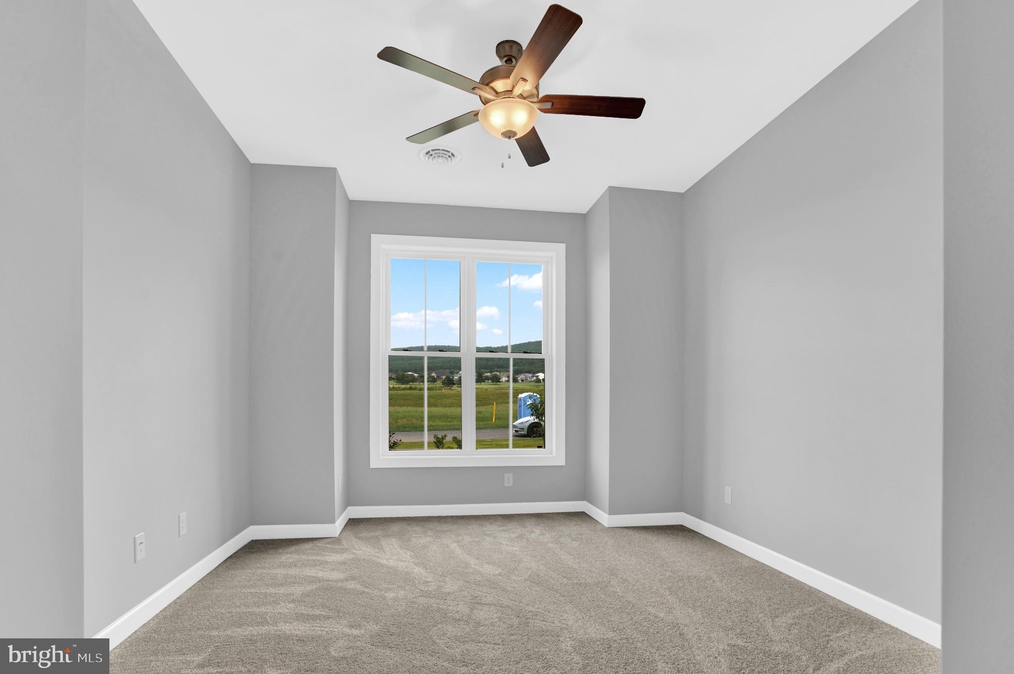 PENN NATIONAL GOLF COURSE COMMUNITY - Residential