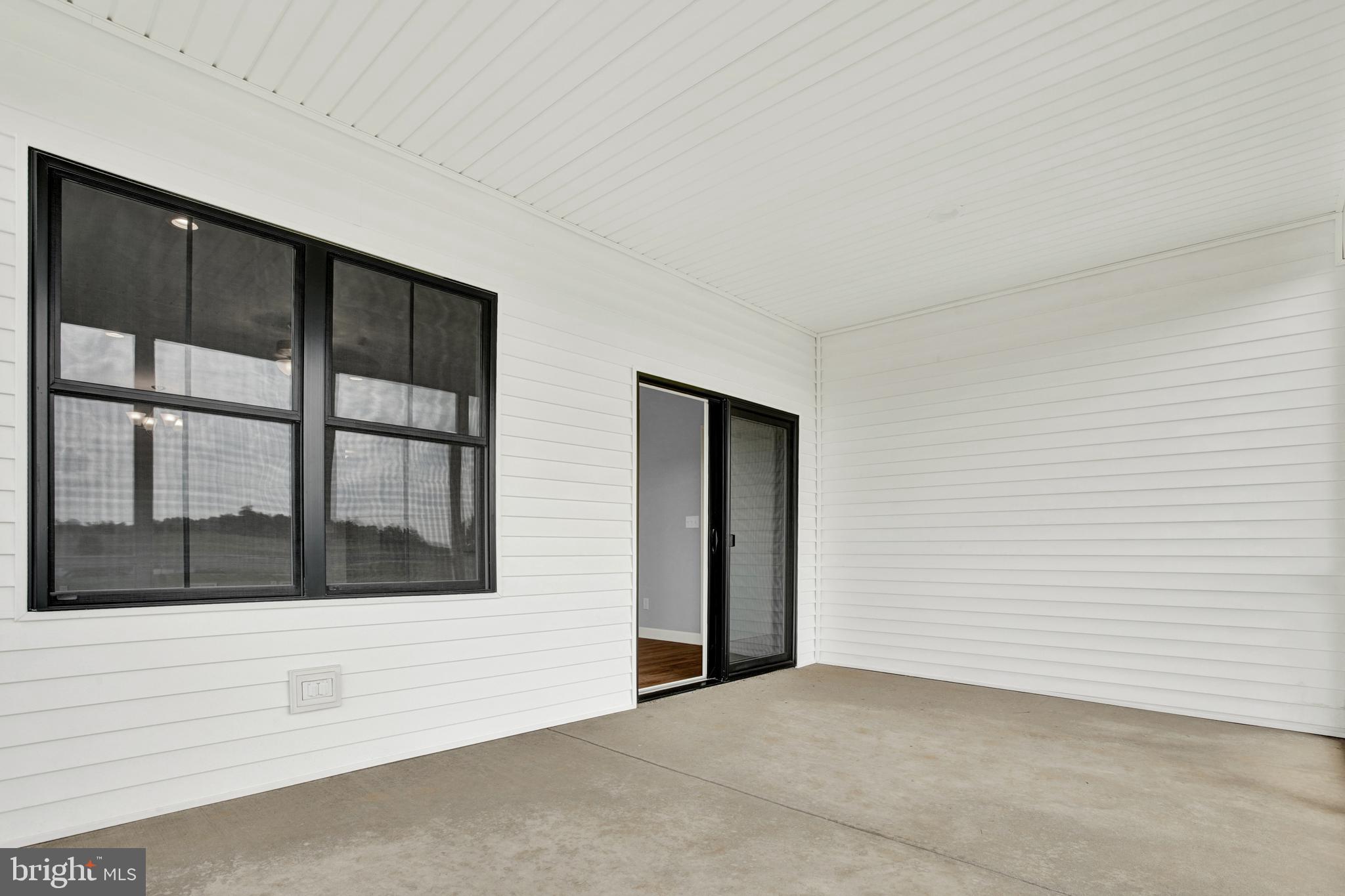 PENN NATIONAL GOLF COURSE COMMUNITY - Residential