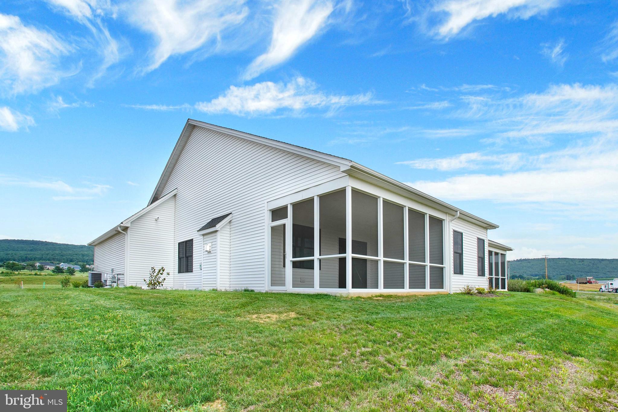 PENN NATIONAL GOLF COURSE COMMUNITY - Residential